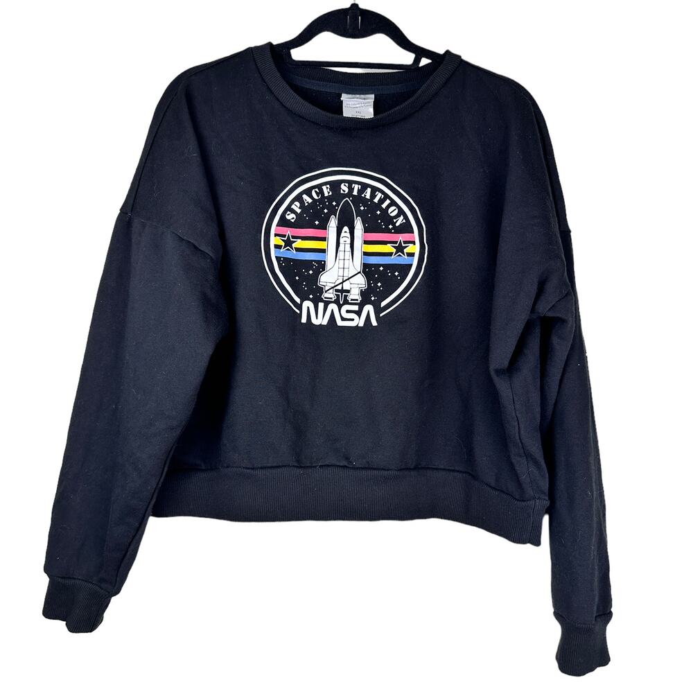 Freeze Women's Sz: XXL NASA Cropped Black Sweatshirt Space Station